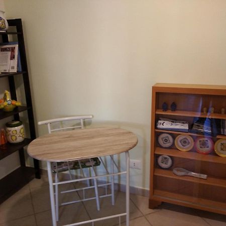 La Fenice Apartment Palermo Bagian luar foto